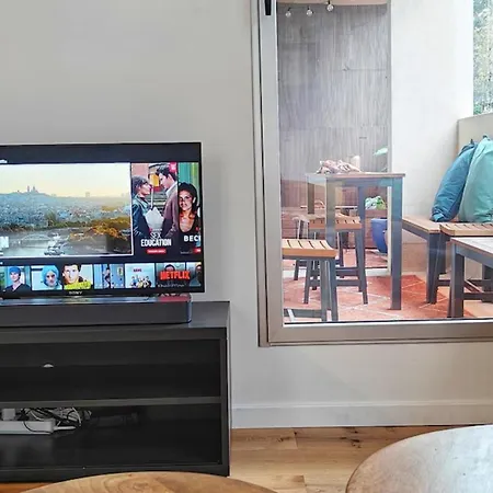 Διαμέρισμα 2 Bedrooms Balcony In Montmartre *